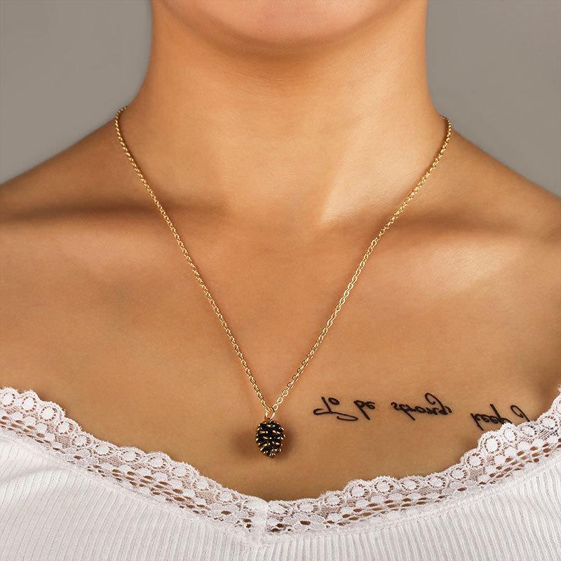 European and American Foreign Trade Cross-border Simple Necklace Personality Necklace Pine Neck Plant Specimen Necklace Amazon Popular Necklace