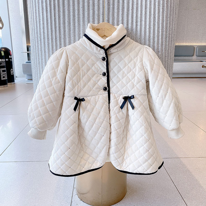 Girls' winter clothing fleece-lined thickened coat 2023 Winter Korean style baby coat girls' Silver Fox velvet warm coat fashion