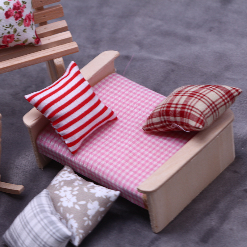 Dollhouse Doll House Mini Doll Cotton Pillow Sofa Pillow Playhouse Miniature Model Ornaments