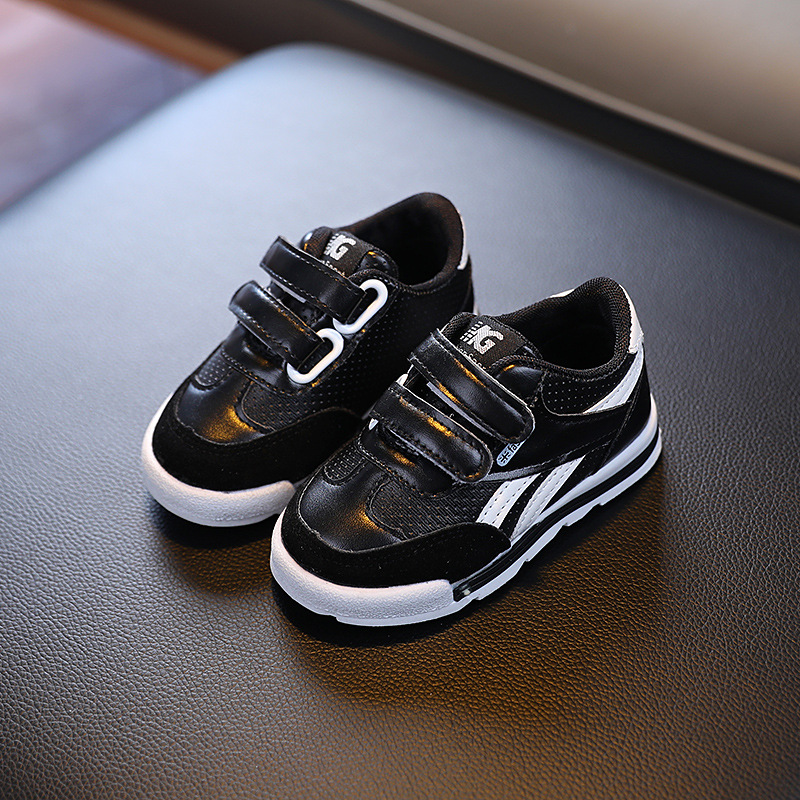 Spring 2022 Children's Soft Sole Sneakers Boys Non-slip Breathable Small Board Shoes Girls' Baby's Velcro Toddler Shoes