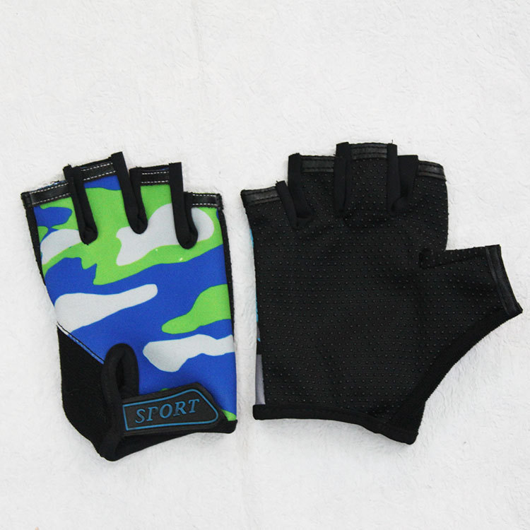 Children's Half Finger Gloves Boys and Girls Summer Sweat-absorbent Breathable Outdoor Sports Roller Skating Leopard Print Riding Gloves for Kids