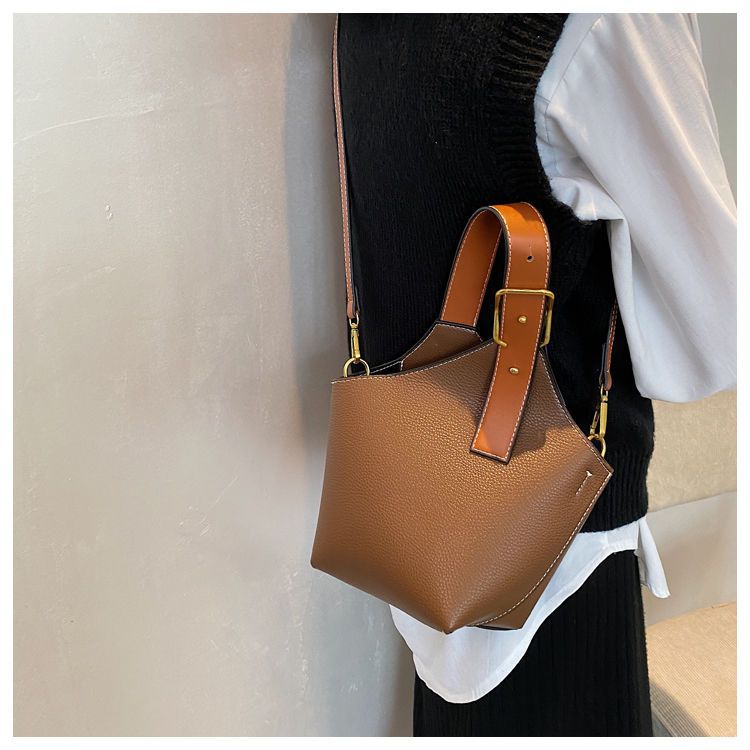 Γυναικεία τσάντα χονδρικής χονδρικής τσάντα εξειδικευμένου σχεδιασμού γυναικεία τσάντα σε αντίθεση χρώματος τσάντα κουβά τσάντα καλαθιού φαγητού_voghion.com