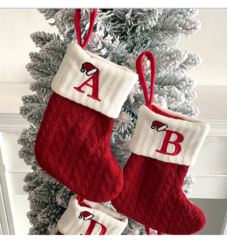 Kannerdagsbedürfnisser dekorativ gestrickte Socken Wollossocken gestickte Kanner-Séissegkeeten-Cadeau-Tütchen Bréif Chrëschtsocken-Cadeau-Tütchen_voghion.com
