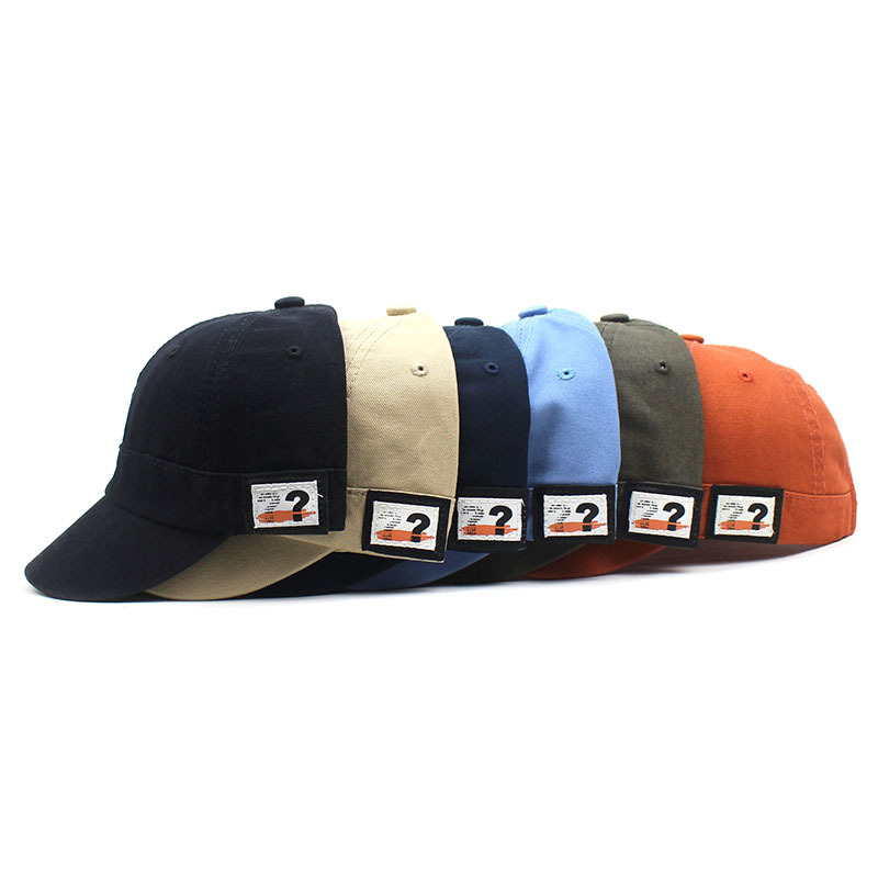 2021 New Fashion men and women short brim baseball cap cotton cap summer sports hat labeling curved brim hat