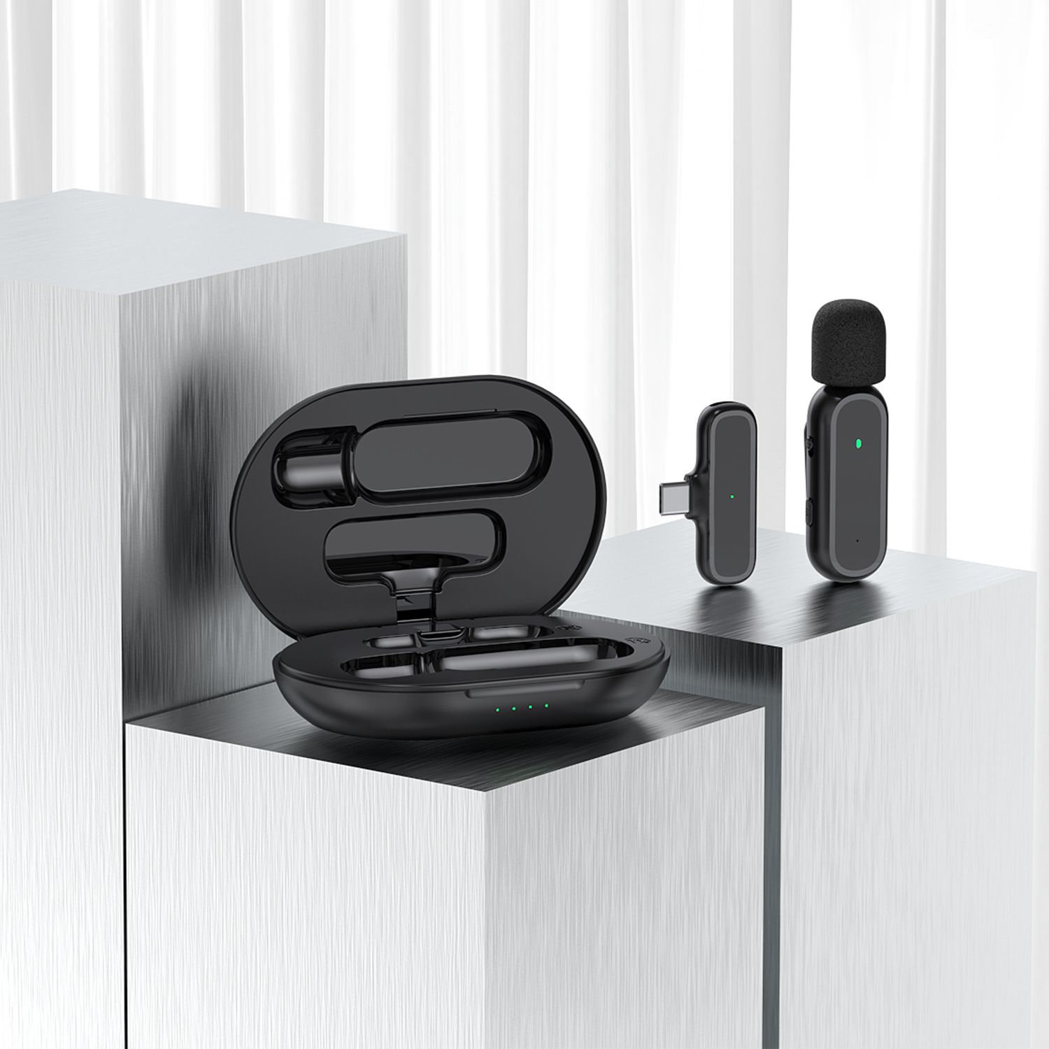 Wireless collar clip microphone cross-border explosions 2.4G radio Intelligent Noise reduction one drag two charging warehouse New microphone
