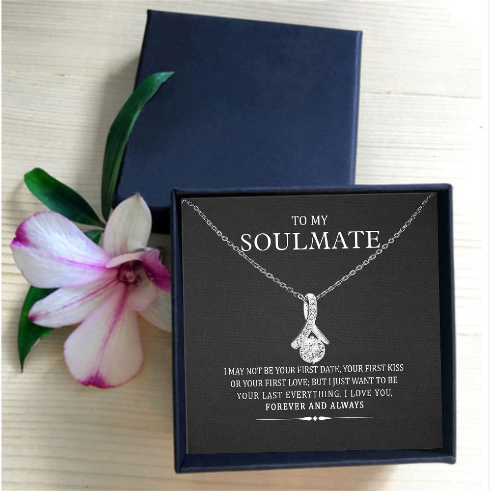 跨境亞馬遜人字型吊墜項鍊女滿鑽輕奢鎖骨鏈 Soulmate Necklace