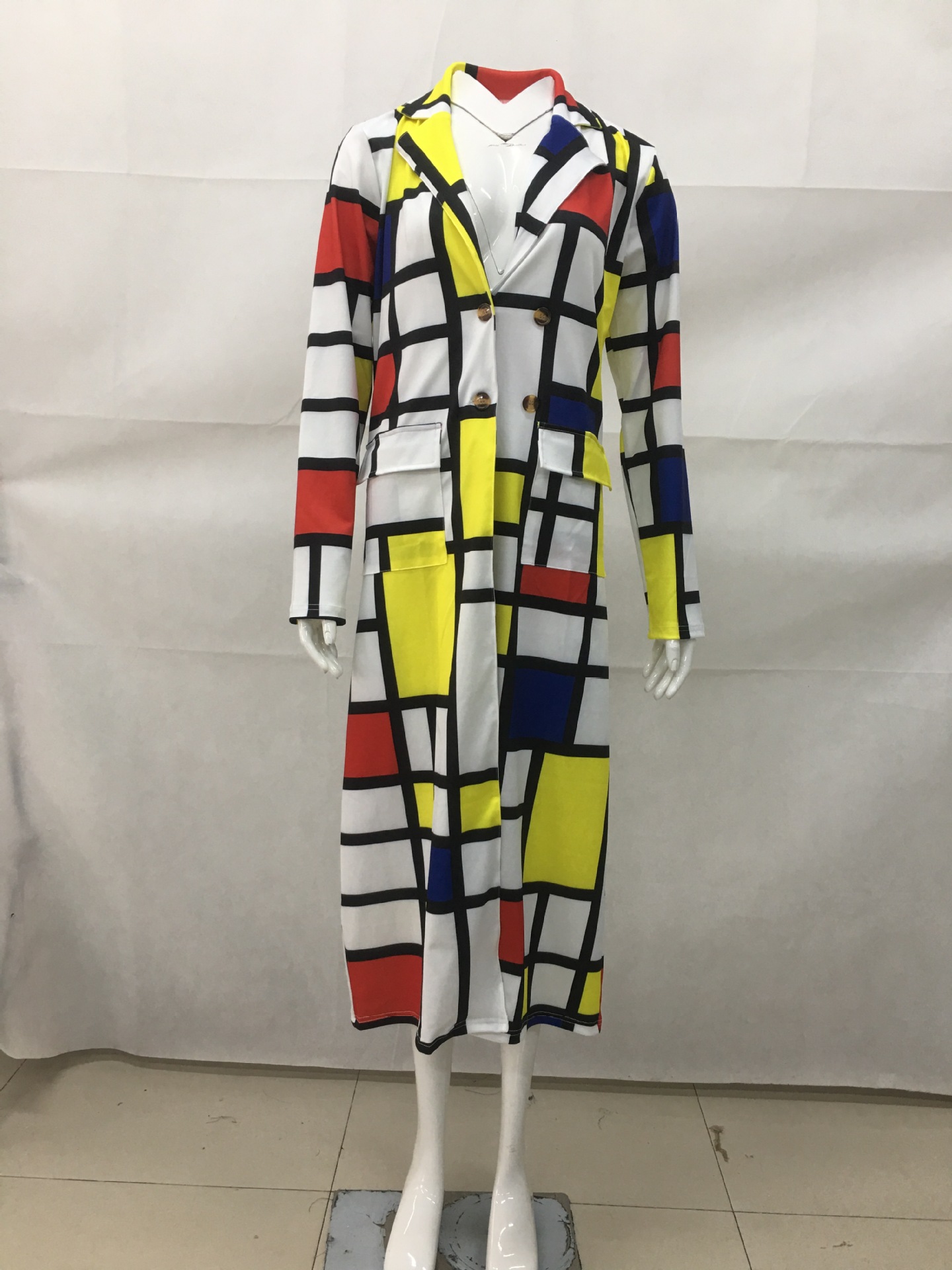 Autumn and winter New trench coat cross-border European and American plus size plaid printed double-breasted lapel coat coat women's coat_voghion.com
