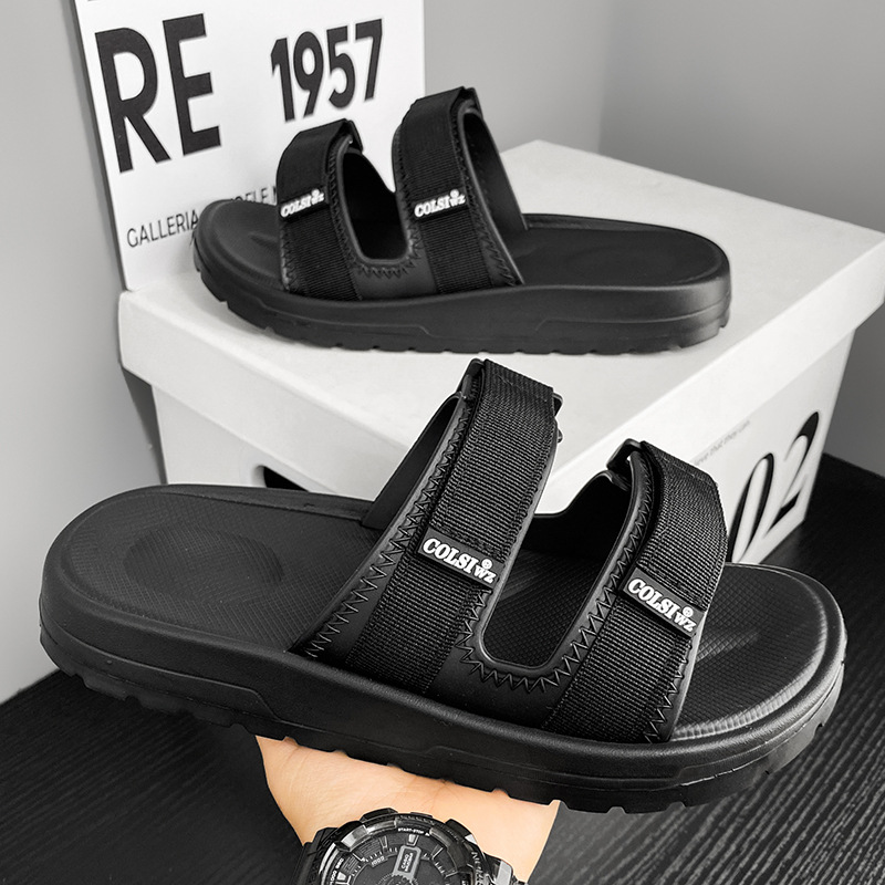 Summer New Men's Slippers Slip-on Feeling Slippers Men's Wholesale Home Shoes Thick Sole Fashionable Outer Wear Slippers