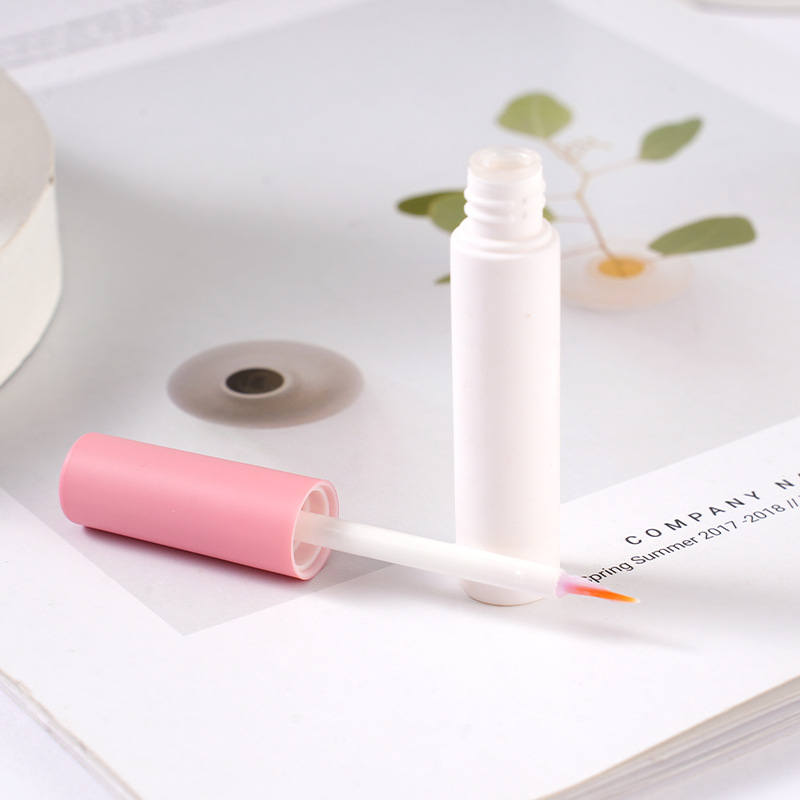 New eyelash glue super sticky quick-drying mild low stimulation novice eyelash double eyelid eyelash glue