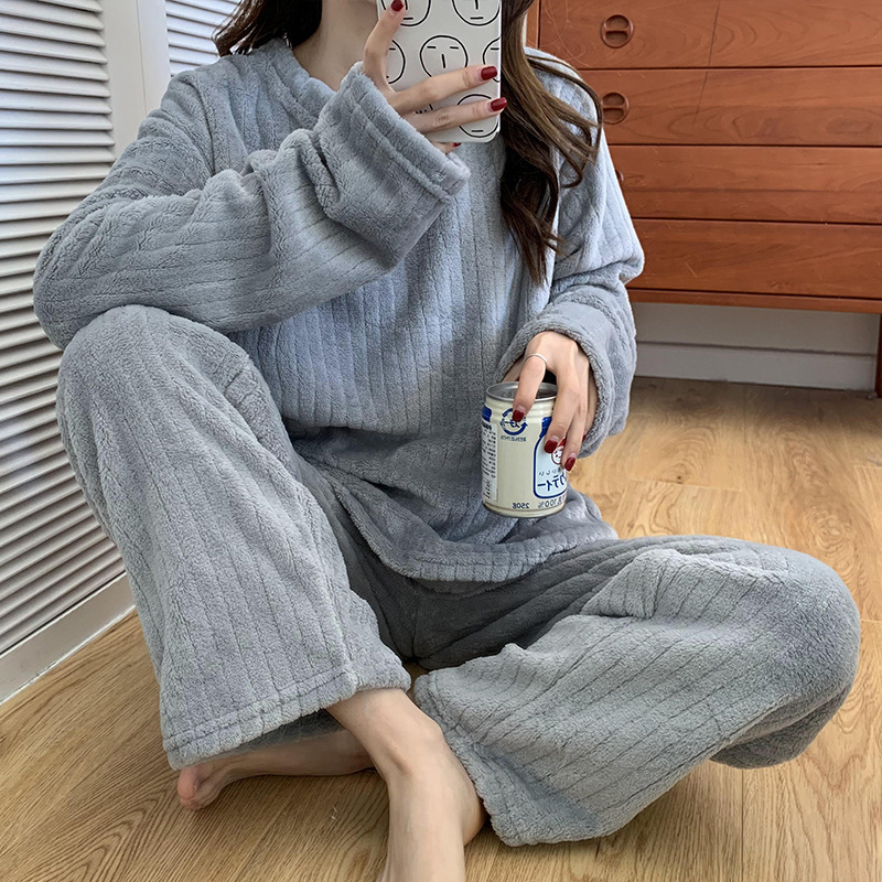 Crescent coral fleece pajamas for women suit autumn and winter New plus size thickened warm two-piece casual home wear