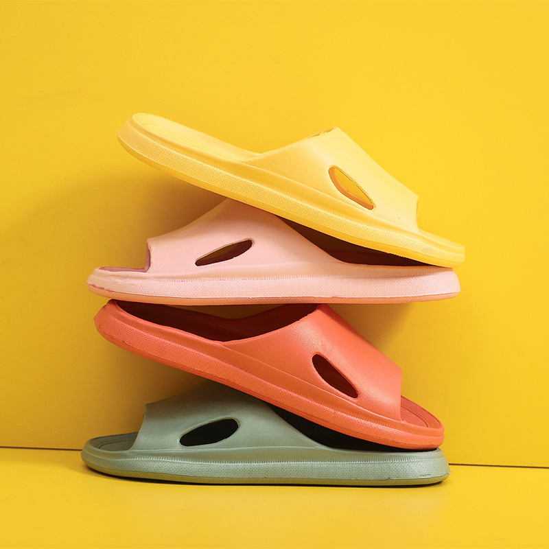 2023 Couple Home Slippers Home Wearing Shit Feeling Slippers Bathroom Bath Soft Non-slip Slippers