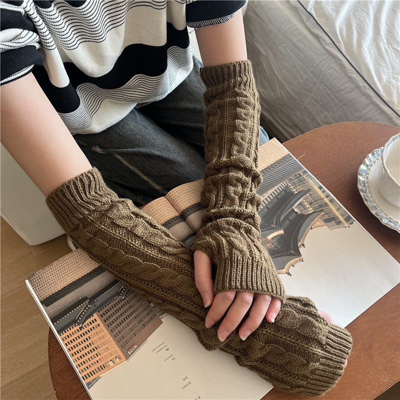 Yifan Autumn and Winter Outdoor Travel Warm Cold-proof Solid Color Twist Long Half-finger Elastic Sleeve Knitted Arm Cover for Women_voghion.com