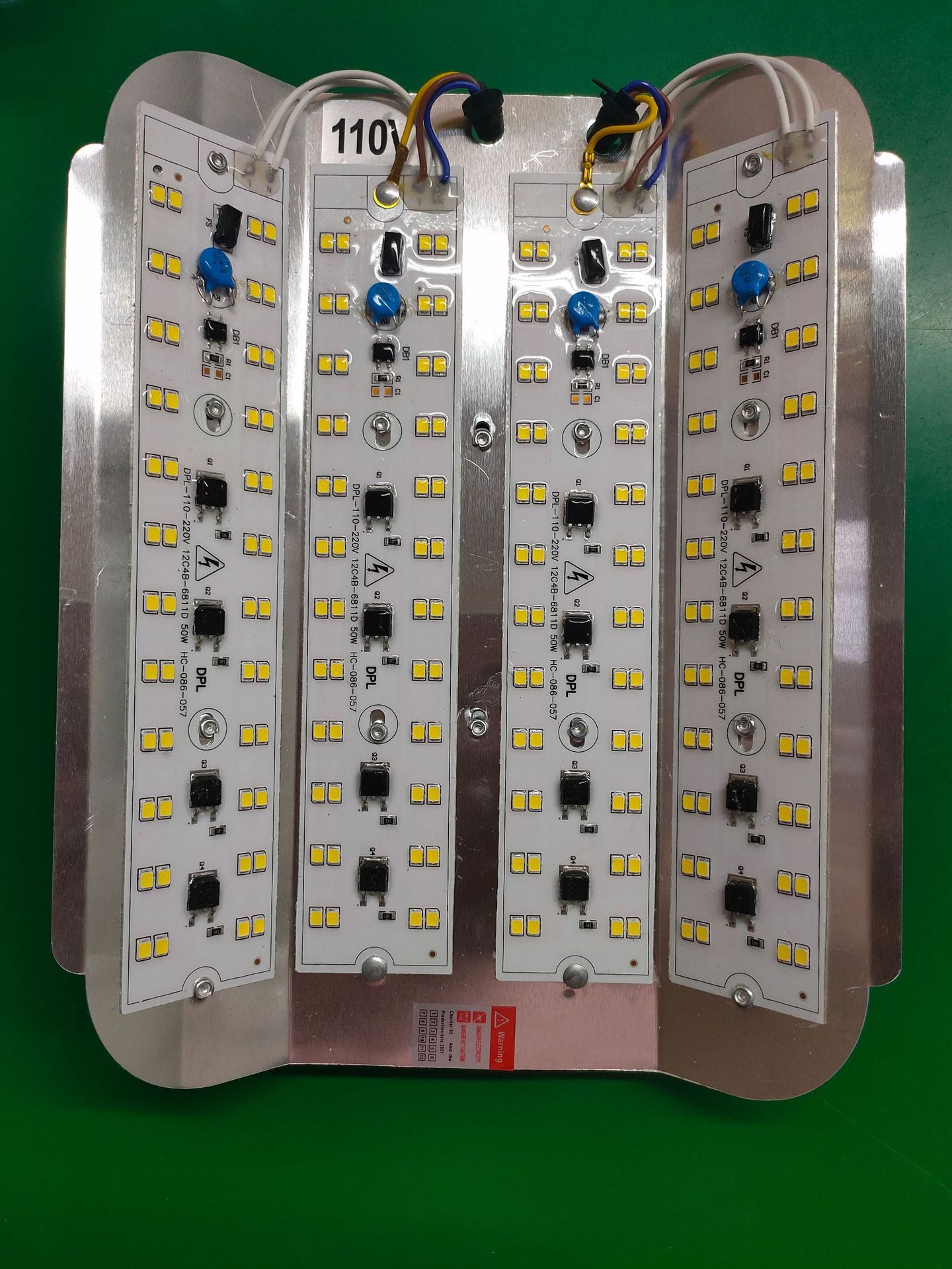 Cross-border foreign trade LED110V iodine tungsten lamp wide pressure 85-265v outdoor 50W 100W 200W 600W