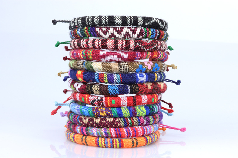 New Irregular Geometric Flower Pattern Ethnic Style Hand Woven Friendship Bracelet Color Surfing Hand Rope Jewelry