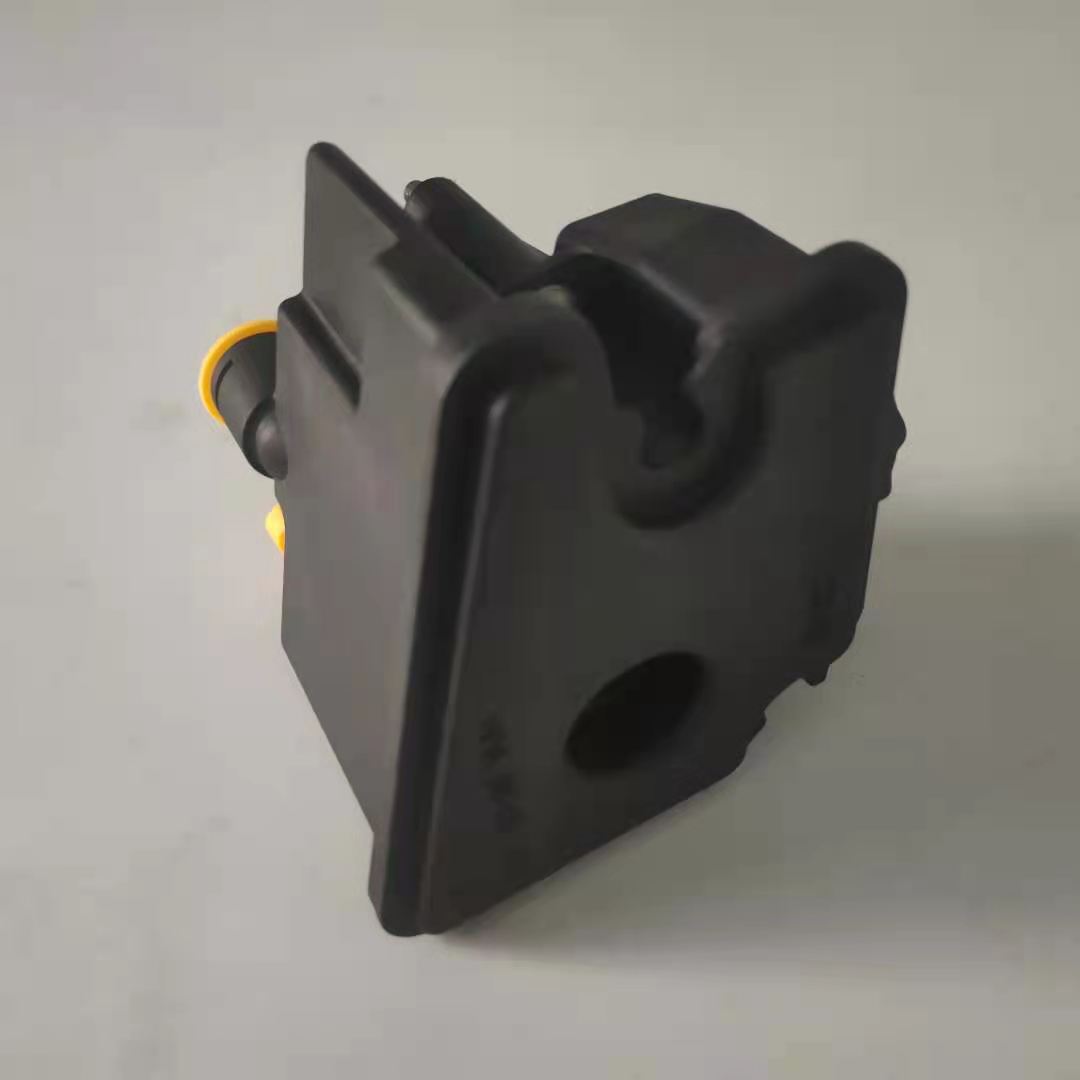 Booster pump oil pot suitable for Mercedes-Benz W203W204 0004602383 auxiliary water tank power steering fuel tank