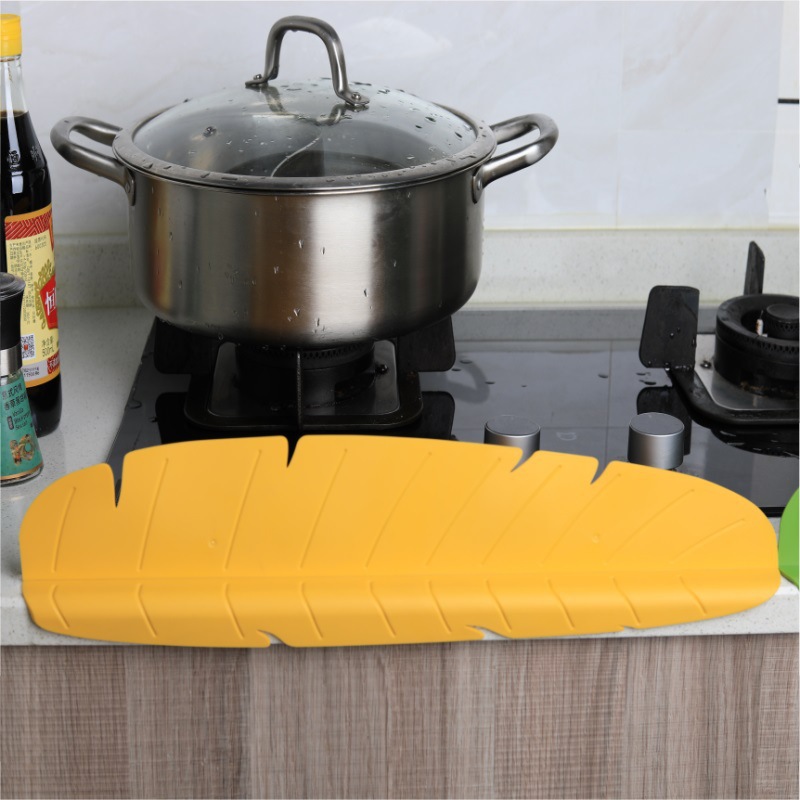 Creative Banana Leaf Kitchen Sink Water Barrier Household Sink Vegetable Washing Dishes Splash-proof Water Barrier Suction Cup Water Barrier
