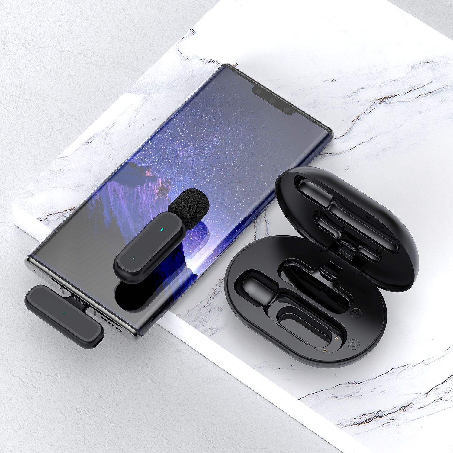 Wireless collar clip microphone cross-border explosions 2.4G radio Intelligent Noise reduction one drag two charging warehouse New microphone