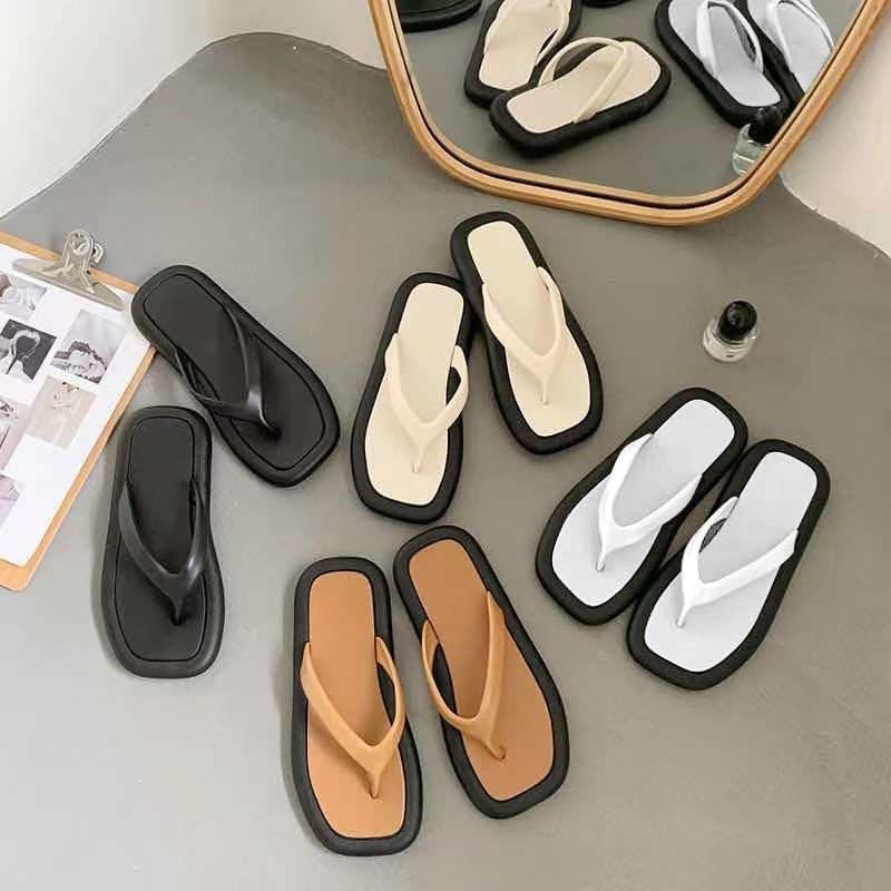 Korean summer Internet celebrity flat sandals for women, simple outer flip-flops, fashionable soft-soled flip-flops, anti-slip beach shoes