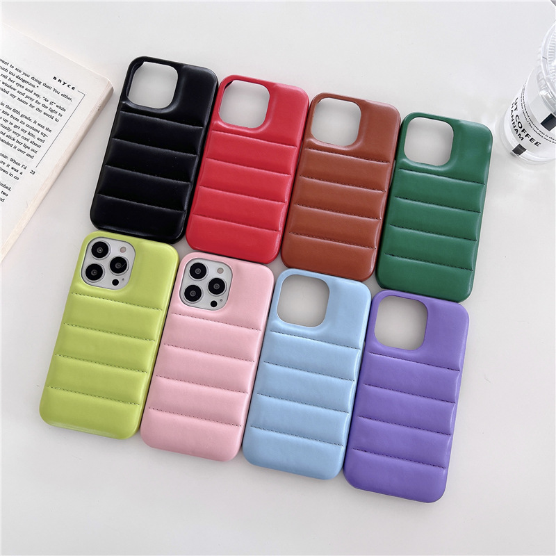 ins皮質羽絨服蘋果15殼簡約純色適用iPhone14/11Max秋冬款手機殼