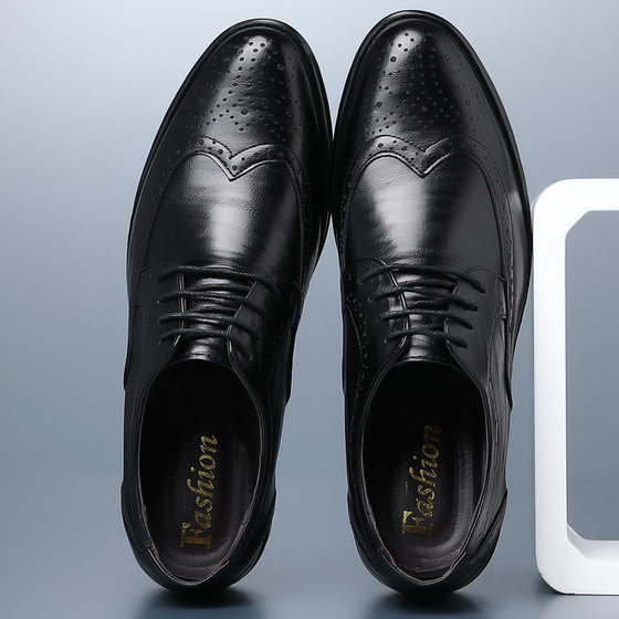 New Spring Shoes Men's Wholesale Large Size Business Formal Brock Shoes British Lace-Up Breathable Casual Men's Shoes