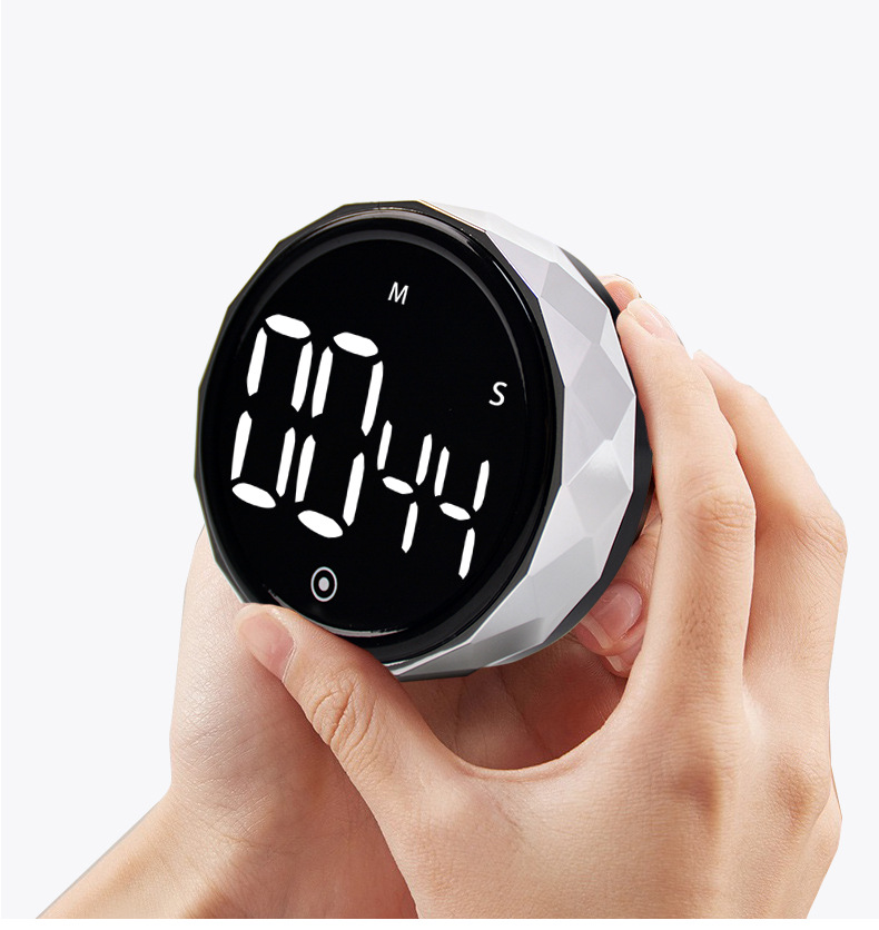 [Spot] Cross-border Rotating Tire Timer Round Magnetic Kitchen Timer Training Learning Timer Baking