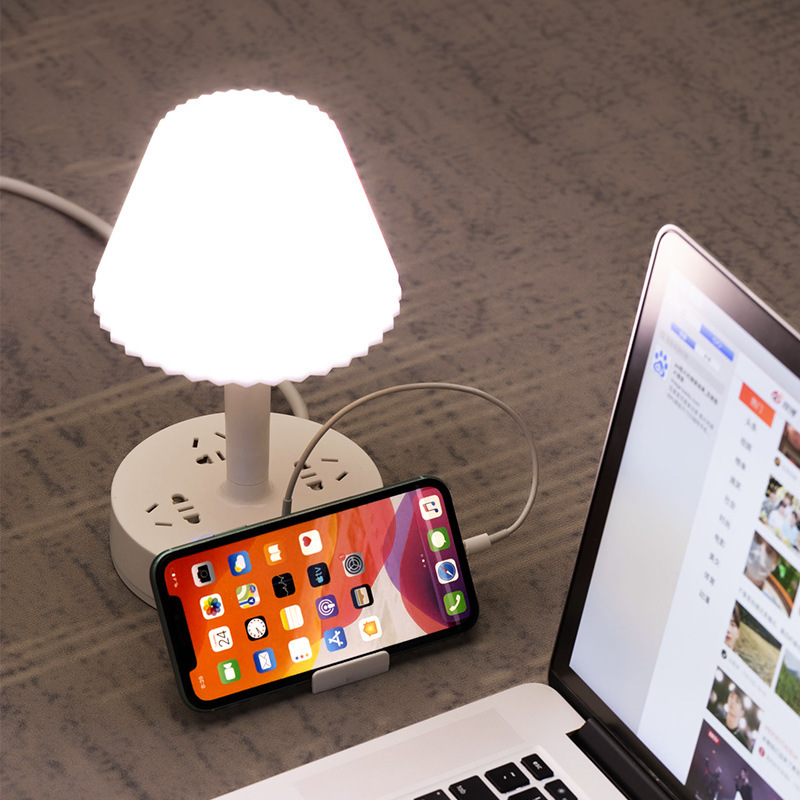【三ジャック8.8メートルUSB付き】目を保護する多機能電気スタンドのコンセントはベッドの夜のランプのプラグの寝室のランプを勉強します。|undefined