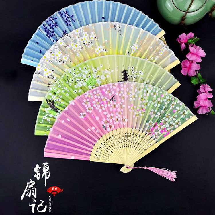 Yixiao Er Qing Fan Factory Direct Hanfu Antique Fan Chinese Style Ladies Yixiao Fan Silk Bamboo Fan Wholesale