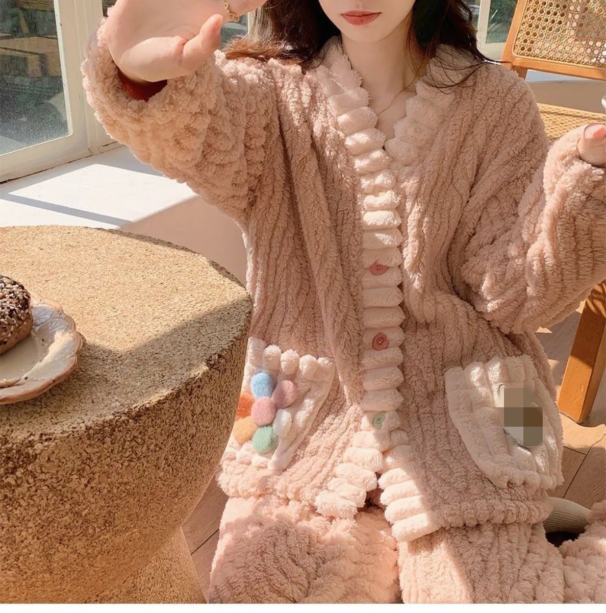 Soft nightgown rainbow warm suit pajamas 2023 autumn and winter thickened cardigan Chanel style flannel home wear