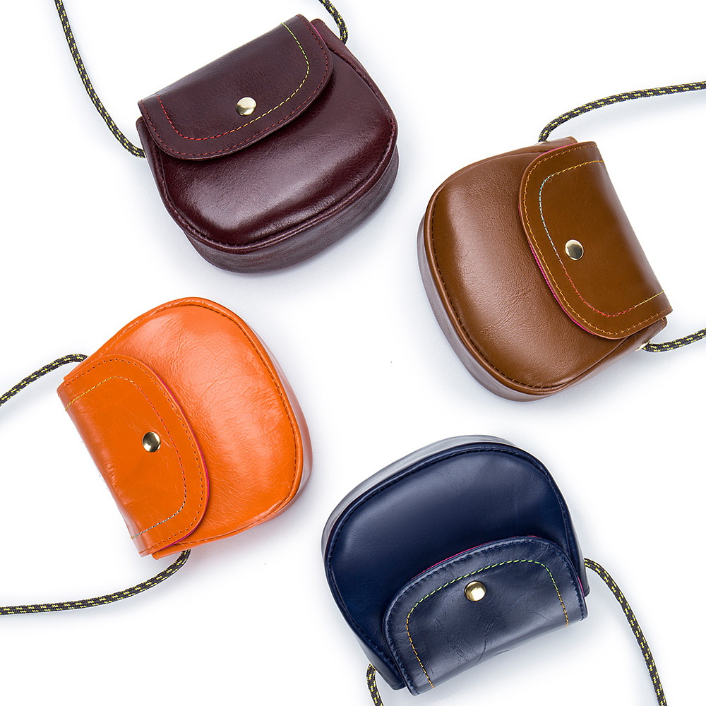 New Genuine Leather Mini Coin Purse Women's Casual Fashionable Shoulder Crossbody Small Bag Retro Red Bag for Women