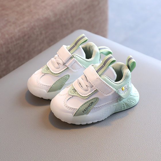 Spring and Autumn New 0-1 1 2-3 Year Old Baby Toddler Shoes Non-slip Soft Bottom Baby Shoes Breathable Leather White Shoes Children's Shoes