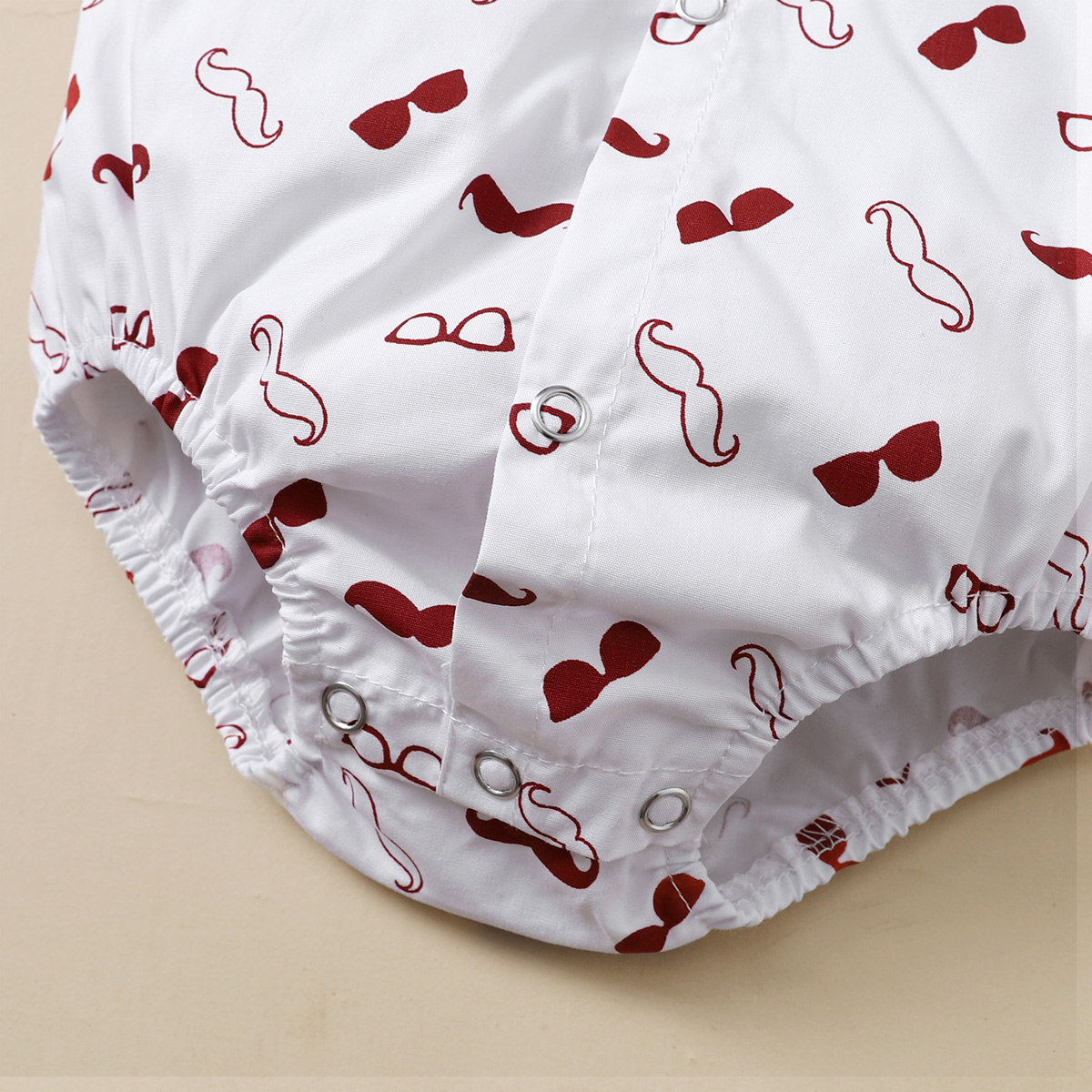 2022 boys' Spring and Autumn New Korean style popular beard printed romper + suspender pants two-piece set