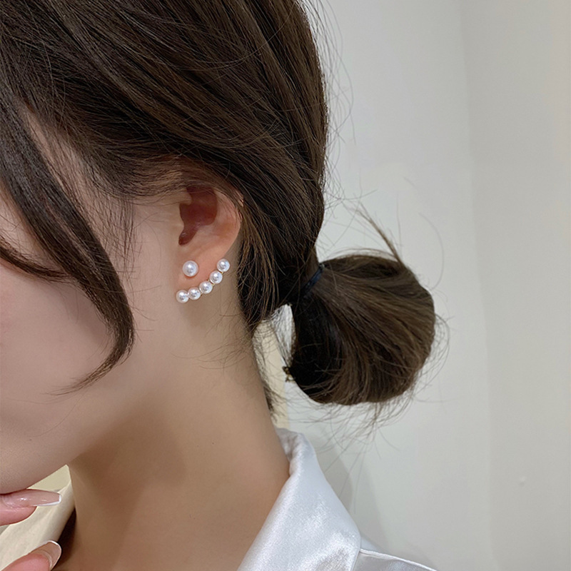 輕奢高級感珍珠耳環女2022年新款潮純銀設計感耳釘女網紅耳飾