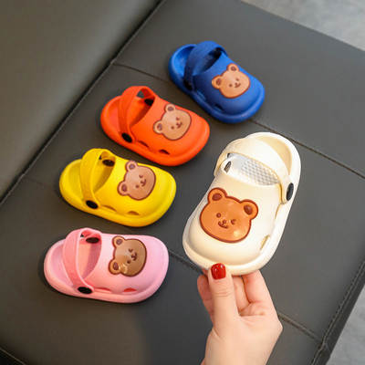 Children's Slippers Summer New Cute Baby Bear Female Shoes Boys Soft Bottom Non-Slip Home Bathroom Slippers