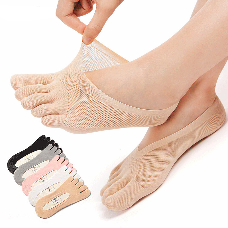 Calcetines de verano Calcetines de mujer ultrafinos de malla de cinco dedos para mujer Calcetines invisibles de silicona antideslizantes de corte bajo Fábrica de mujeres al por mayor