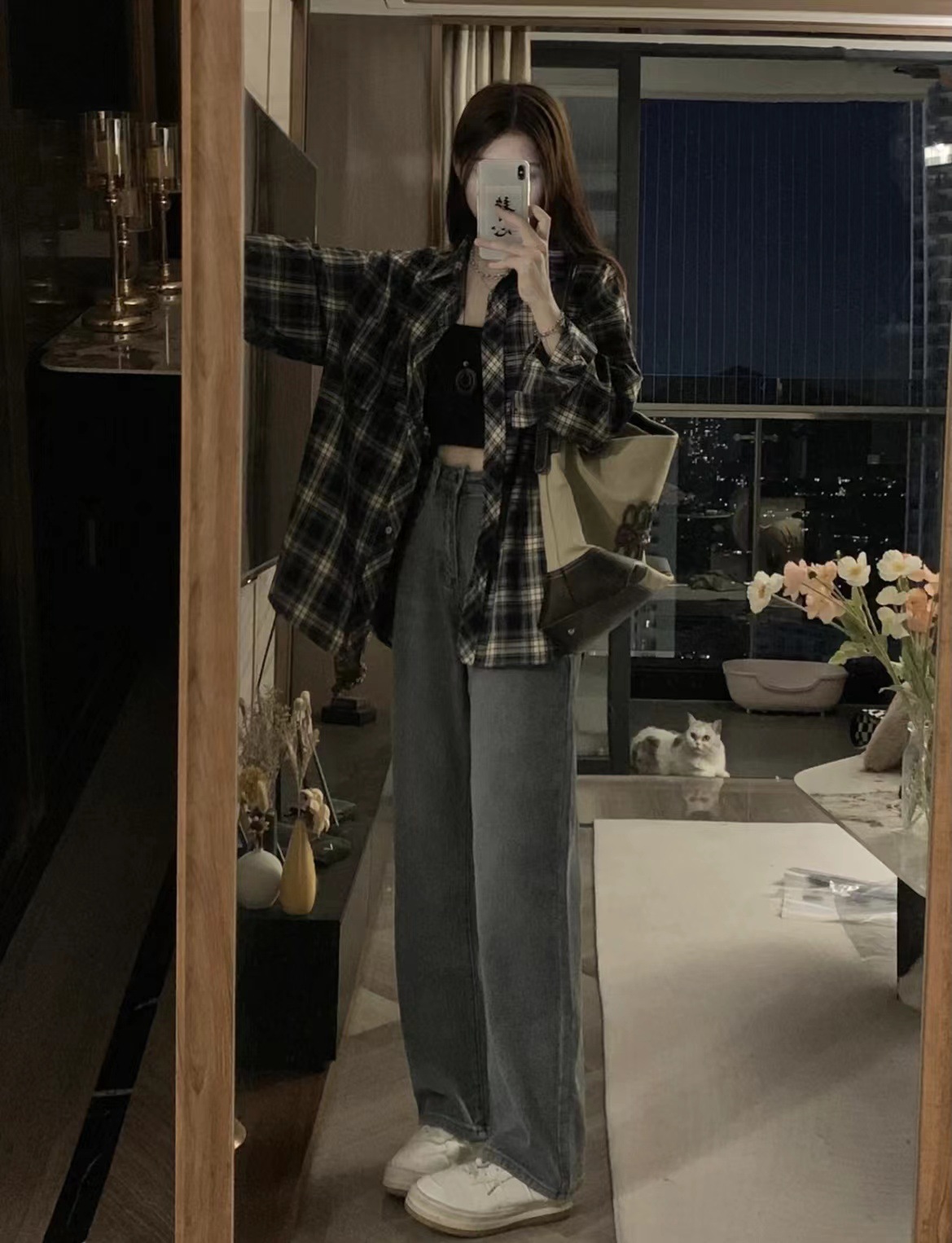 Retro Hong Kong style plaid shirt coat women's summer long-sleeved casual draping shirt design sense niche spring and autumn top