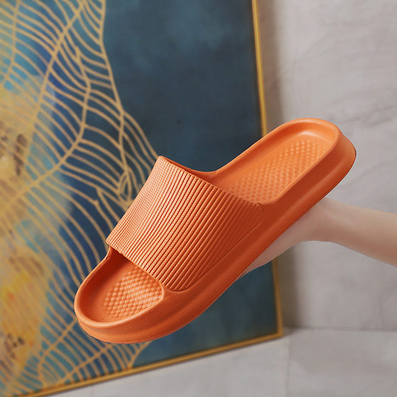 Wholesale Summer Thick Bottom Slippers Men's Home Bathroom Bathing Couple's Home Soft Bottom Shit Feeling Slippers Women