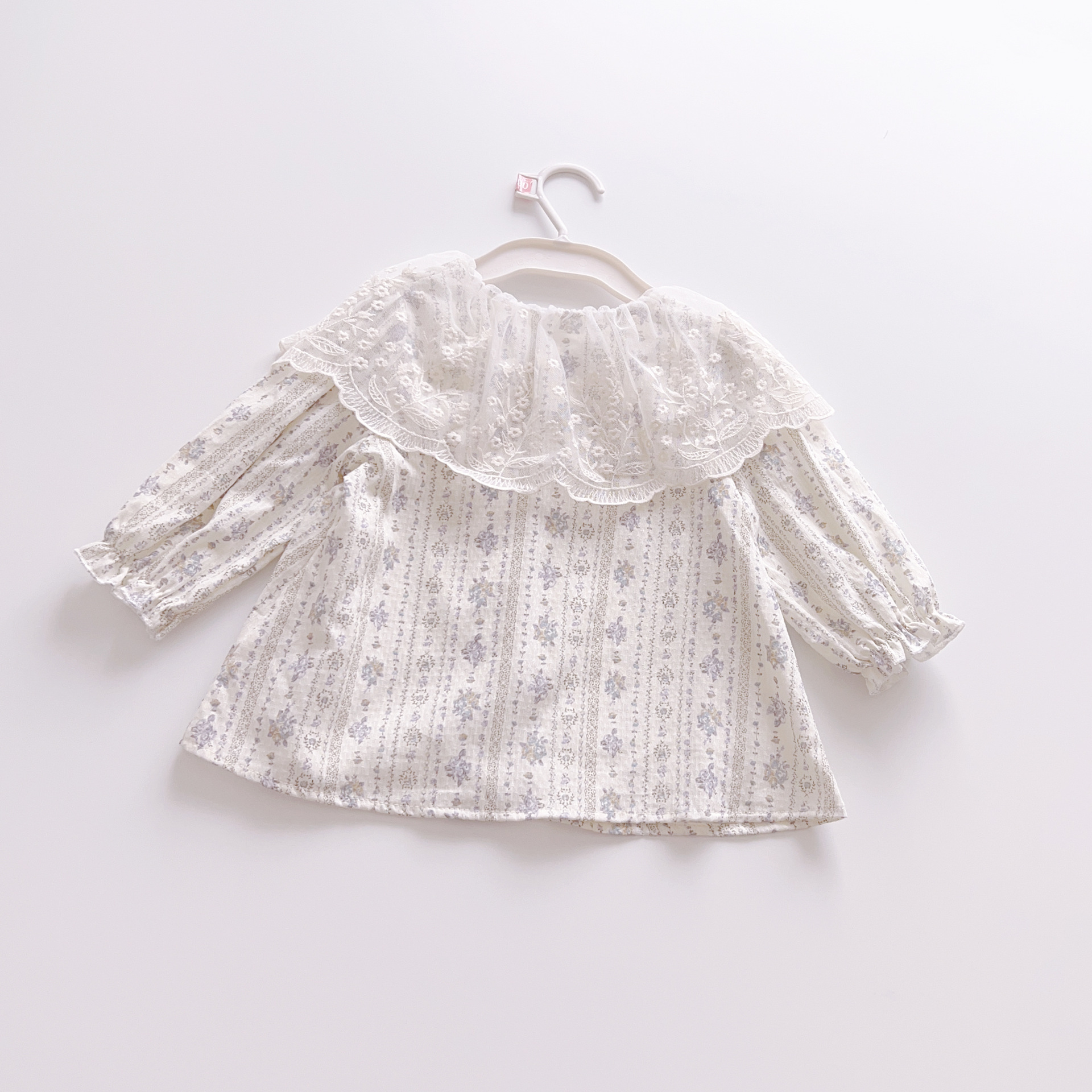 Japanese children's clothing 90-110 children's girls long sleeve lace large lapel shirt cotton jacquard embroidery button