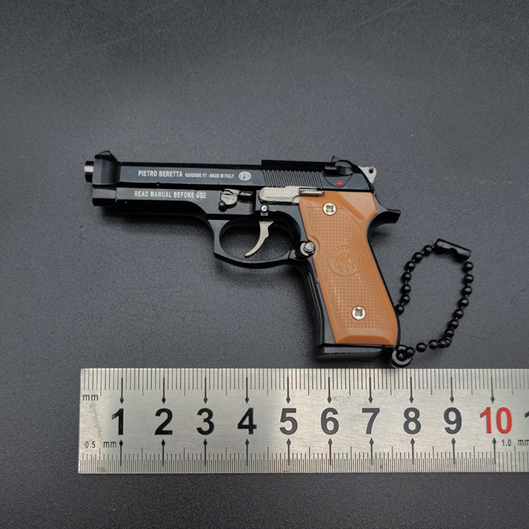Jedi survival peace gold weapon BERETTA 92F model eat chicken metal keychain gift pendant
