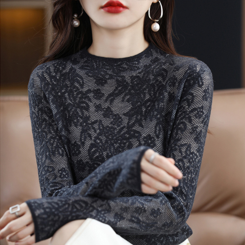 Worsted Woolen Sweater 2024 Spring New Women's Base Shirt French Fashion Lace Hollow Slim-Fit Sweater for Women