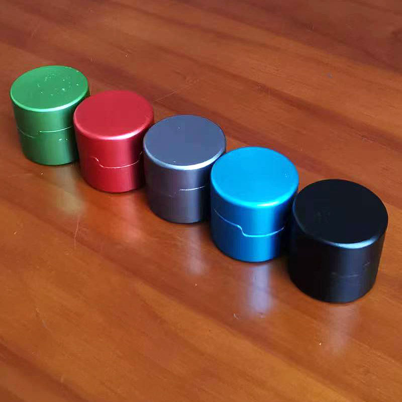 Aluminum round with magnetic chocolate cap metal powder box billiard chocolate box universal all kinds of pool cue leather head