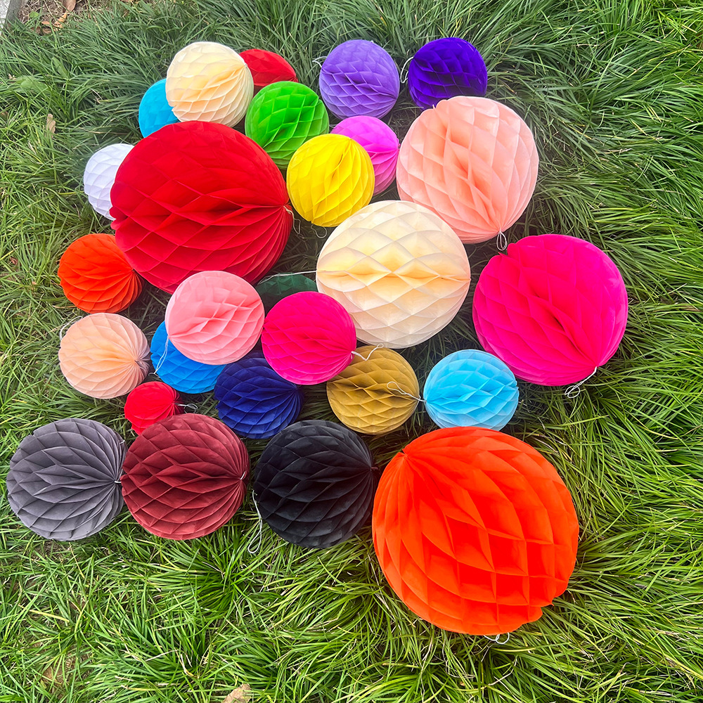 Little Red Book Explosive Honeycomb Ball Wedding Room Layout Column Living Room Wedding Decoration Honeycomb Ball Flower Happy Supplies