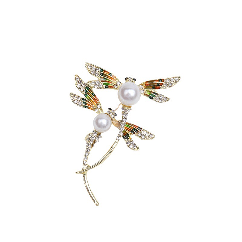 Europe and the United States explosions drop oil enamel painted Dragonfly pearl brooch Diamond insect corsage pin accessories spot wholesale