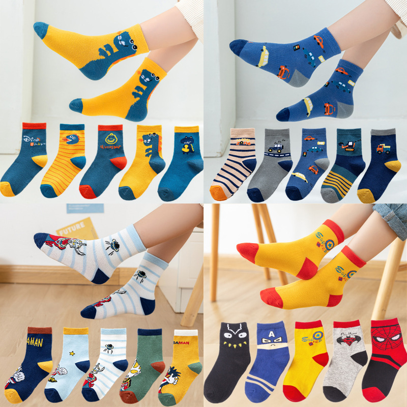 Strict selection of children's socks spring and autumn medium-sized cartoon dinosaur boys and girls students autumn and winter large children's socks wholesale