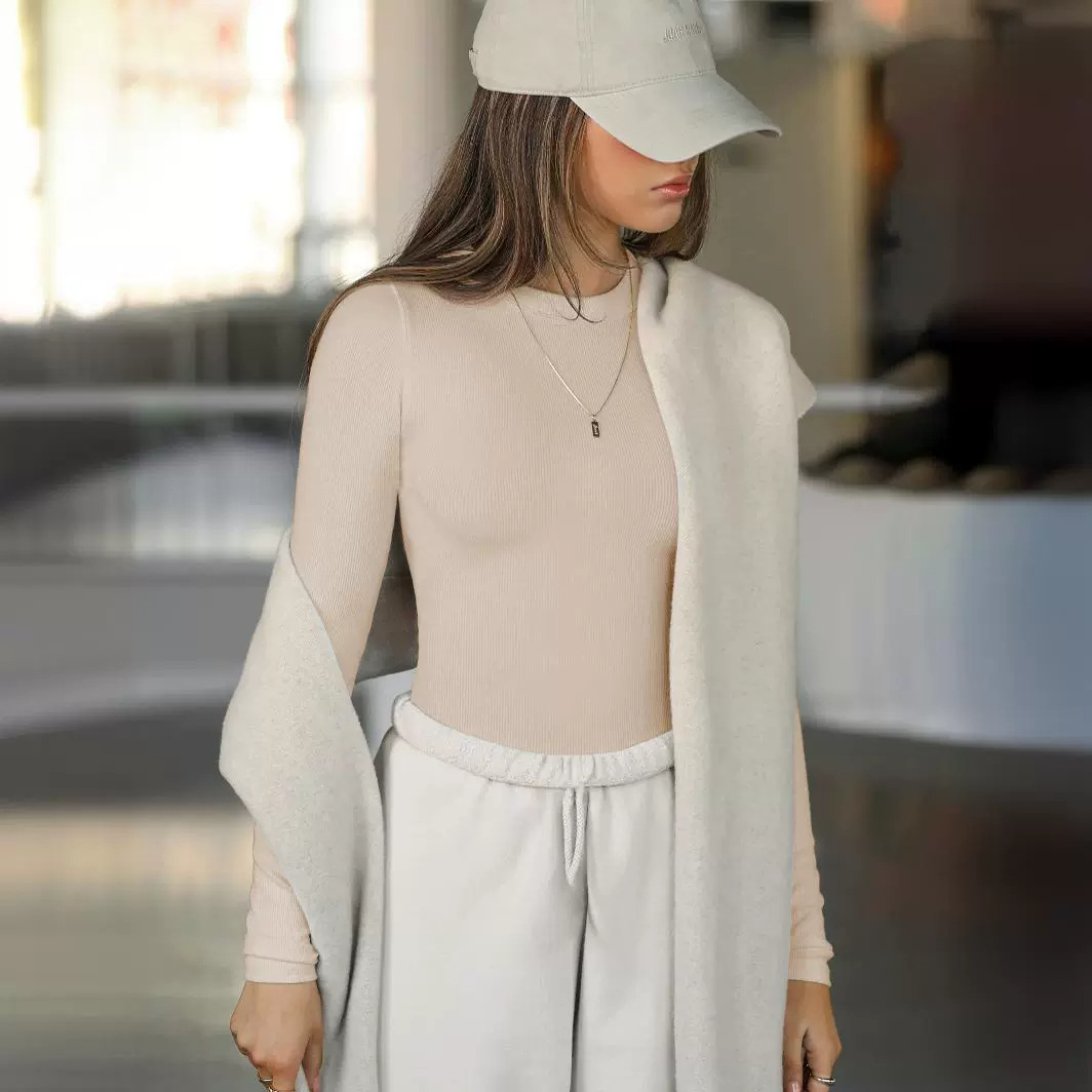 2024 New y2g clothes thread double-layer round neck long-sleeved T-shirt women's outer wear slim-fit shoulder hot girl top pure desire