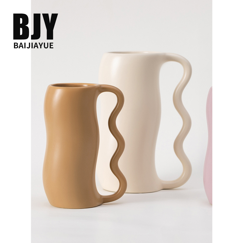 Phaka Yue Modern Quiet Wave Handle Ceramic Vase Ornaments Creative Living Room Flower Arrange Flower Set Home Decorations