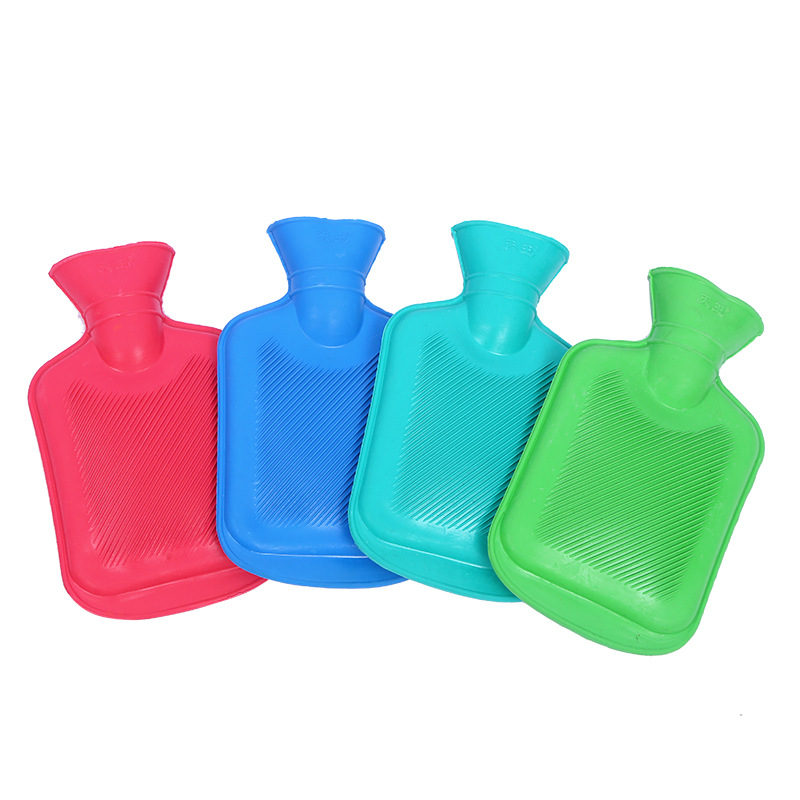 Manufacturer of water-filled silicone hot water bottles on behalf of multi-spec winter students water-filled rubber hot water bottles wholesale hand warmers