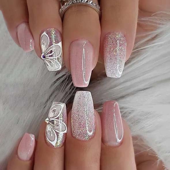 Foreign trade nail piece wholesale Pink Gradient glitter pure want to wear a butterfly rhinestone wear nail piece wholesale finished product
