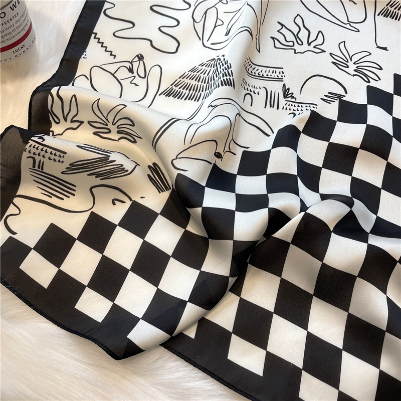 Spring and Summer Small Square Plaid Scarf 70cm Decorative Scarf Simple Printed Square Scarf Checkerboard Lady Scarf Wholesale