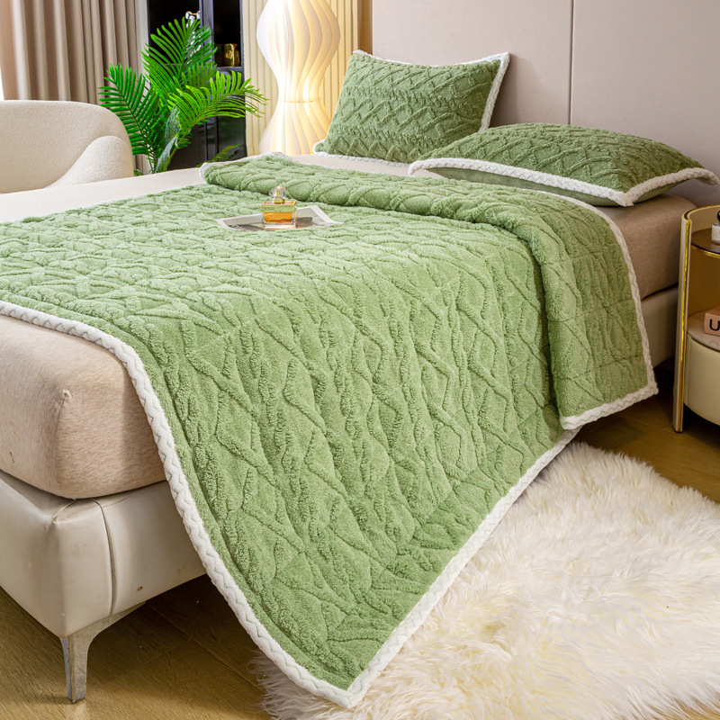 New thickened Tower velvet quilted mattress bean velvet mattress quilt milk velvet jacquard tatami soft cushion pad