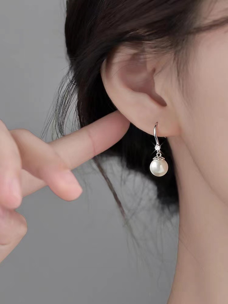 925 silver needle pearl earrings 2023 new popular earrings niche women's light luxury high-grade earrings